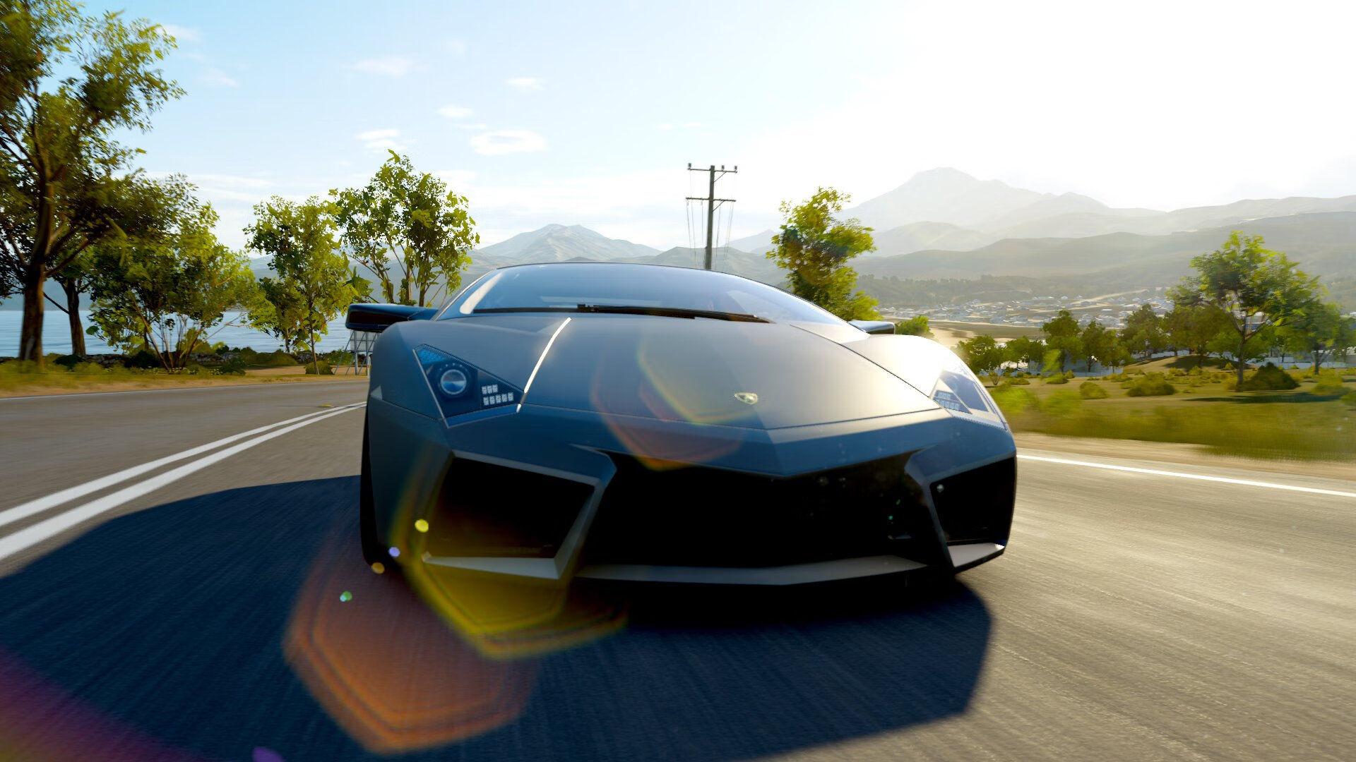 “足球+科技”双轮驱动，行业创新迈出坚实步伐，双轮驱动就是要让科技创新